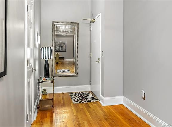 2nd image of 310 Arlington Ave Unit 213