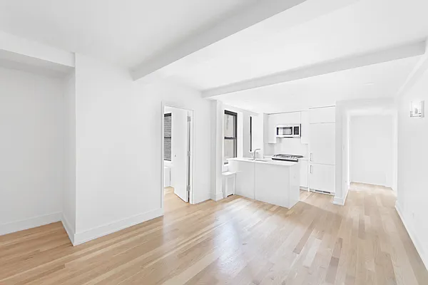 Rented by Oxford Property Group | media 23