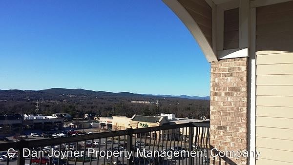 1st image of 346 Rocky Top Dr