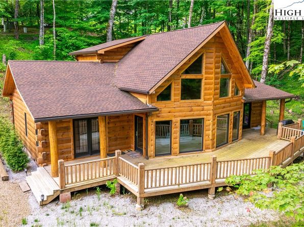 1358 Sugar Mountain Dr