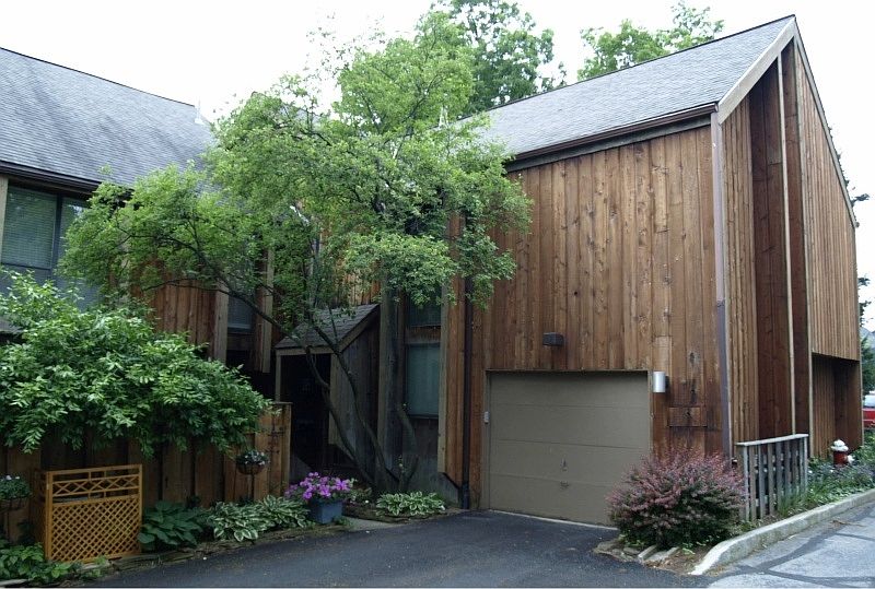 1st image of 4947 Smoketalk Ln