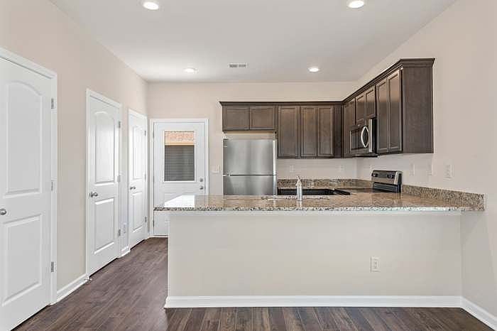 2nd image of 8064 Logan Dr