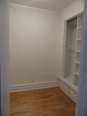 Rented by Performing Assets Corp | media 31