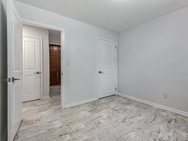5070 Buck Lake Rd — Photo 3