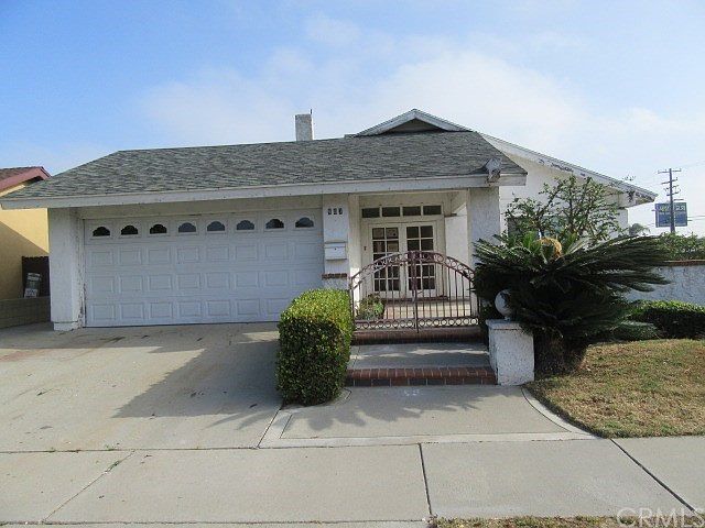 1st image of 903 Stonebryn Dr
