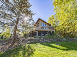 13 Lindahl Ln, Edgerton, WI 53534