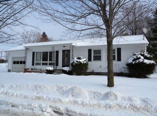 810 Union Rd, Peru, NY 12972