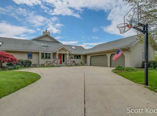 2248 Old Dominion Ct SE, Kentwood, MI 49508