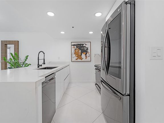 3rd image of 7601 E Treasure Dr APT 819