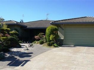 6908 Sierra Bonita Way, Sacramento, CA 95831