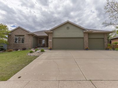 1805 W Laquinta St, Sioux Falls, SD, 57108