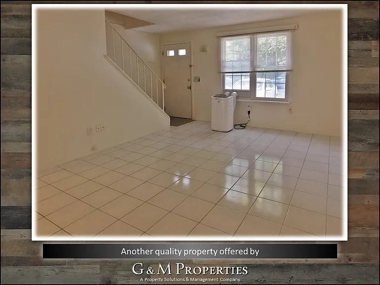 1074 Mount Hope Ave #G — Photo 6
