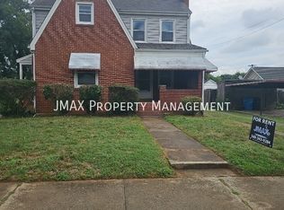 3111 Roundhill Ave NW, Roanoke, VA 24012