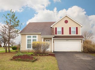 2253 Camden Ln, Hanover Park, IL 60133