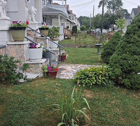 2nd image of 15 Somerset St