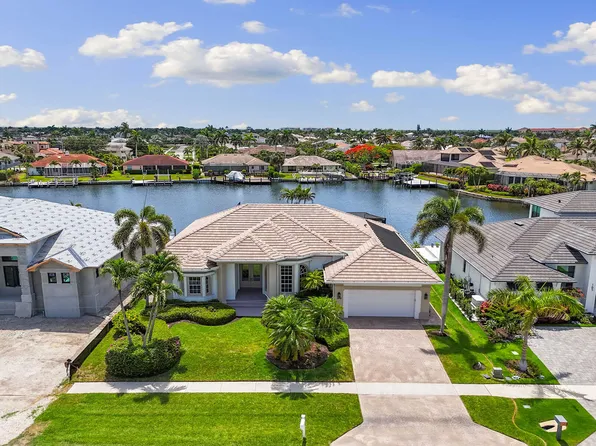 173 Gulfport Ct, Marco Island, FL 34145