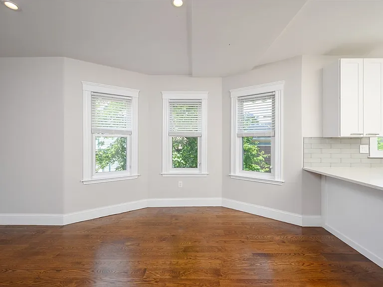 24 Mount Ida Rd #2 — Photo 10