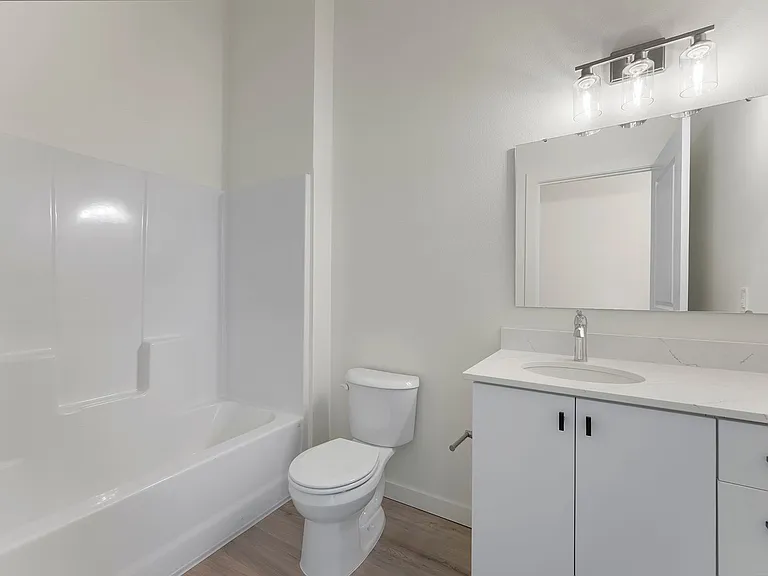 1820 NE Davis St #307 — Photo 21