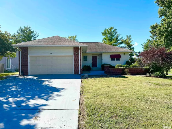 33 Nob Hill Dr, Jacksonville, IL 62650