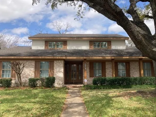 9238 Stroud Dr, Houston, TX 77036