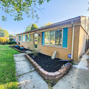 9445 Van Buren St, Belleville, MI, 48111