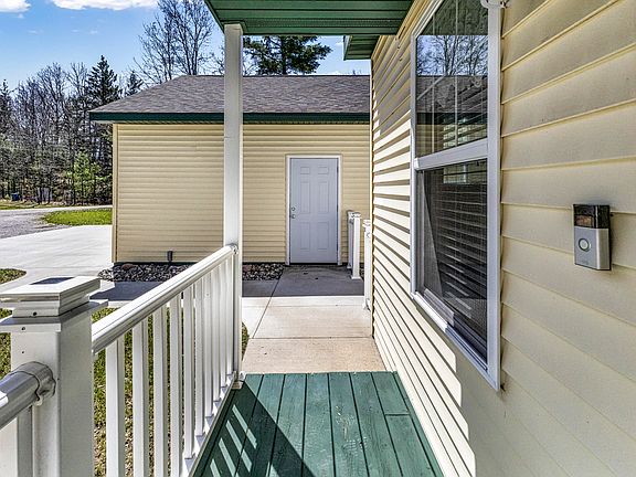 3rd image of 117 Vienna Ct