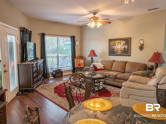 3rd image of 7202 Mill House Dr N