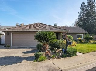 831 River Bluff Ct, Oakdale, CA 95361