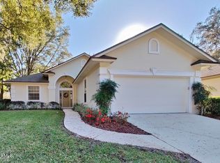 1529 Stonebriar Rd, Green Cove Springs, FL 32043