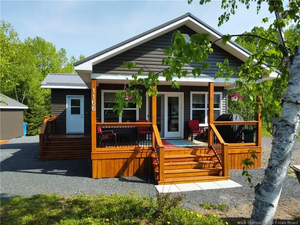 1166 Robertville, Beresford, NB E8K 2P5