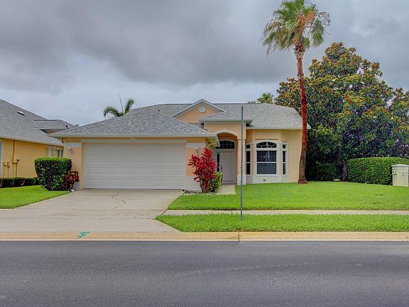 2nd image of 1010 Royal Fern Dr