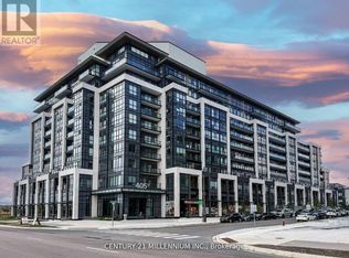 405 Dundas St W #810, Oakville, ON L6M4M2