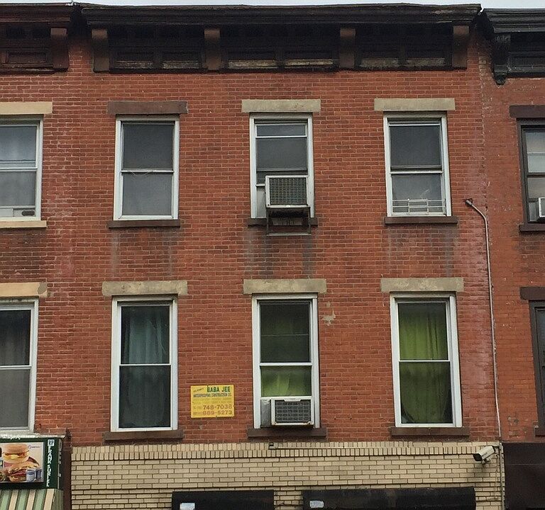 1st image of 694 5th Ave