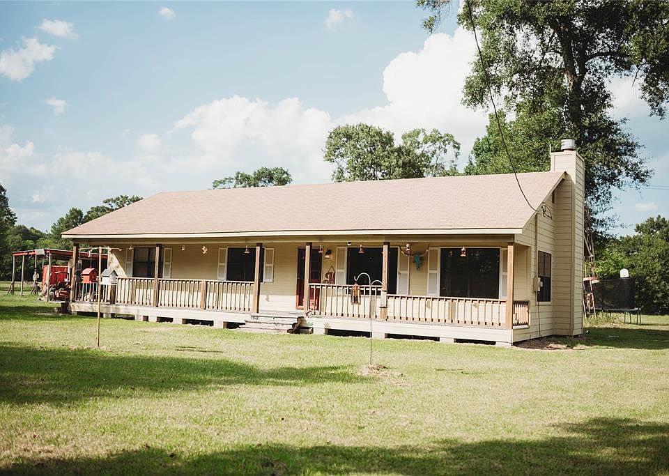 1st image of 2444 County Road 301 S