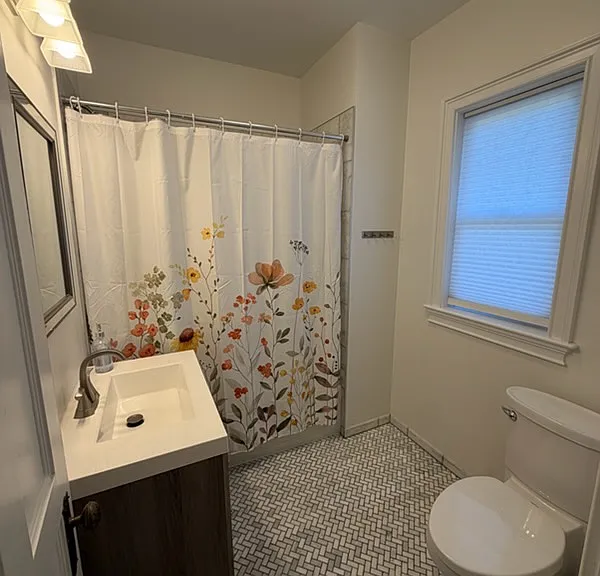 214 Norwood Ave — Photo 9