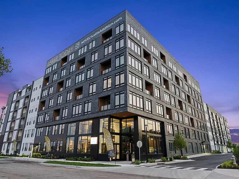 NOVEL Scott's Addition - 2902 N Arthur Ashe Blvd