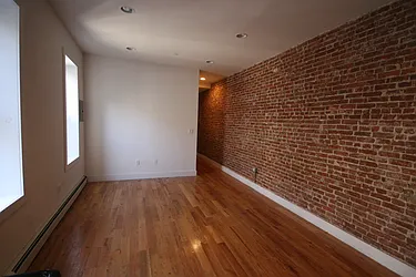Rented by Makover Group Inc