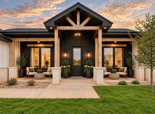 19 Thicket Dr, Canyon, TX 79015