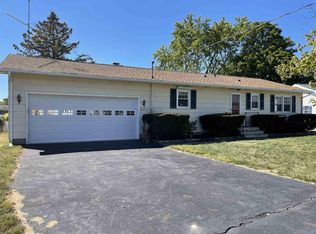 2613 Wolfs Point Dr, Rochester, IN 46975