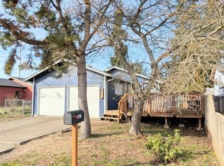 1710 W Young, Elma, WA 98541