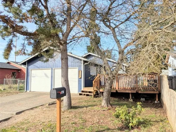 1710 W Young, Elma, WA 98541