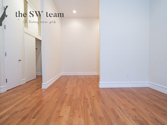 5th image of 24 W 88th St #Mwbf