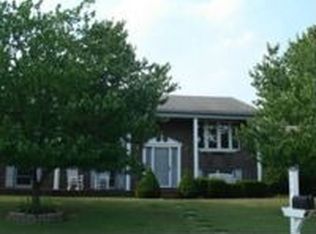 428 Gun Powder Ln, Evansville, IN 47711