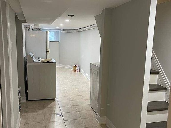 5th image of 129 Wolseley St #Basement