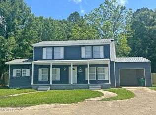 6212 Grierson St, Moss Point, MS 39563