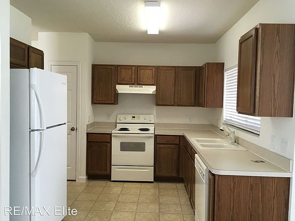 4th image of 1261 Marquise Ct