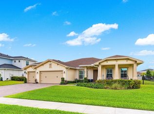 962 Castaway Court, Loxahatchee, FL 33470