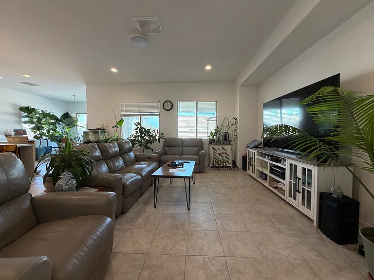 5218 W Thresher Way — Photo 9