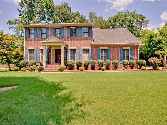 2nd image of 16020 Michelle Dr SE