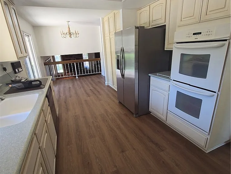 7134 Dos Rios Dr — Photo 11